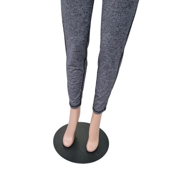 Lululemon Out To Lunge Untight Tight Women's Size 8 Heathered Black - Picture 5 of 16